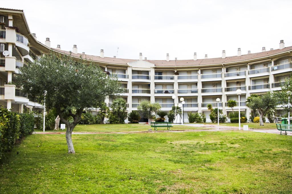 GOLF ST JORDI 2 Planet Costa Dorada Apartment Cambrils Bagian luar foto